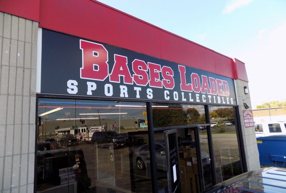 Autograph collectors in need of authentications can now drop their items off at Bases Loaded any day during regular business hours.