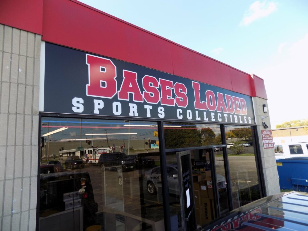 Bases Loaded Sports Collectibles, West Seneca, Cheektowaga